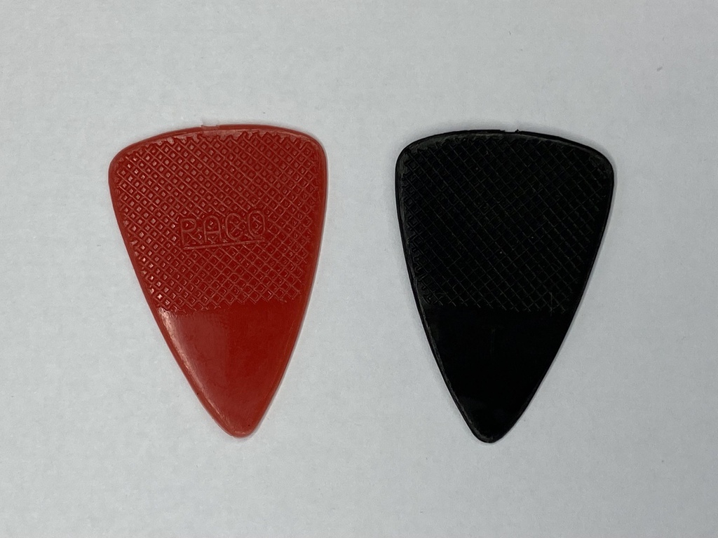 Paco Púa Sin Hendidura Medium Heavy