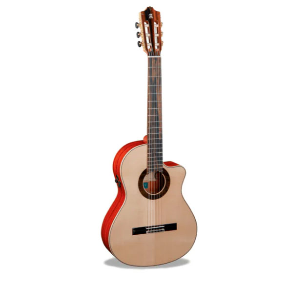 GUITCLAALH119_b.jpg