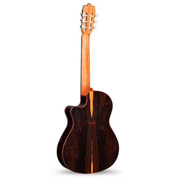 GUITCLAALH105_c.jpg