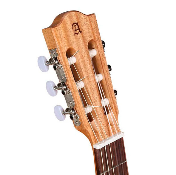GUITCLAALH050_e.jpg