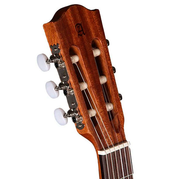 GUITCLAALH083_d.jpg